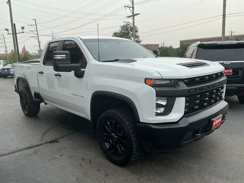 Used 2022 Chevrolet Silverado 2500 W/T w/ Snow Plow Prep/Camper Package AWD/4WD image 3