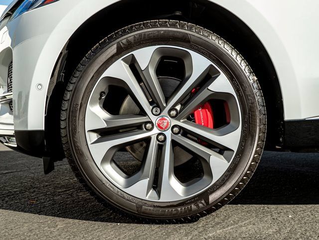 Used 2021 Jaguar F-PACE S AWD/4WD image 11