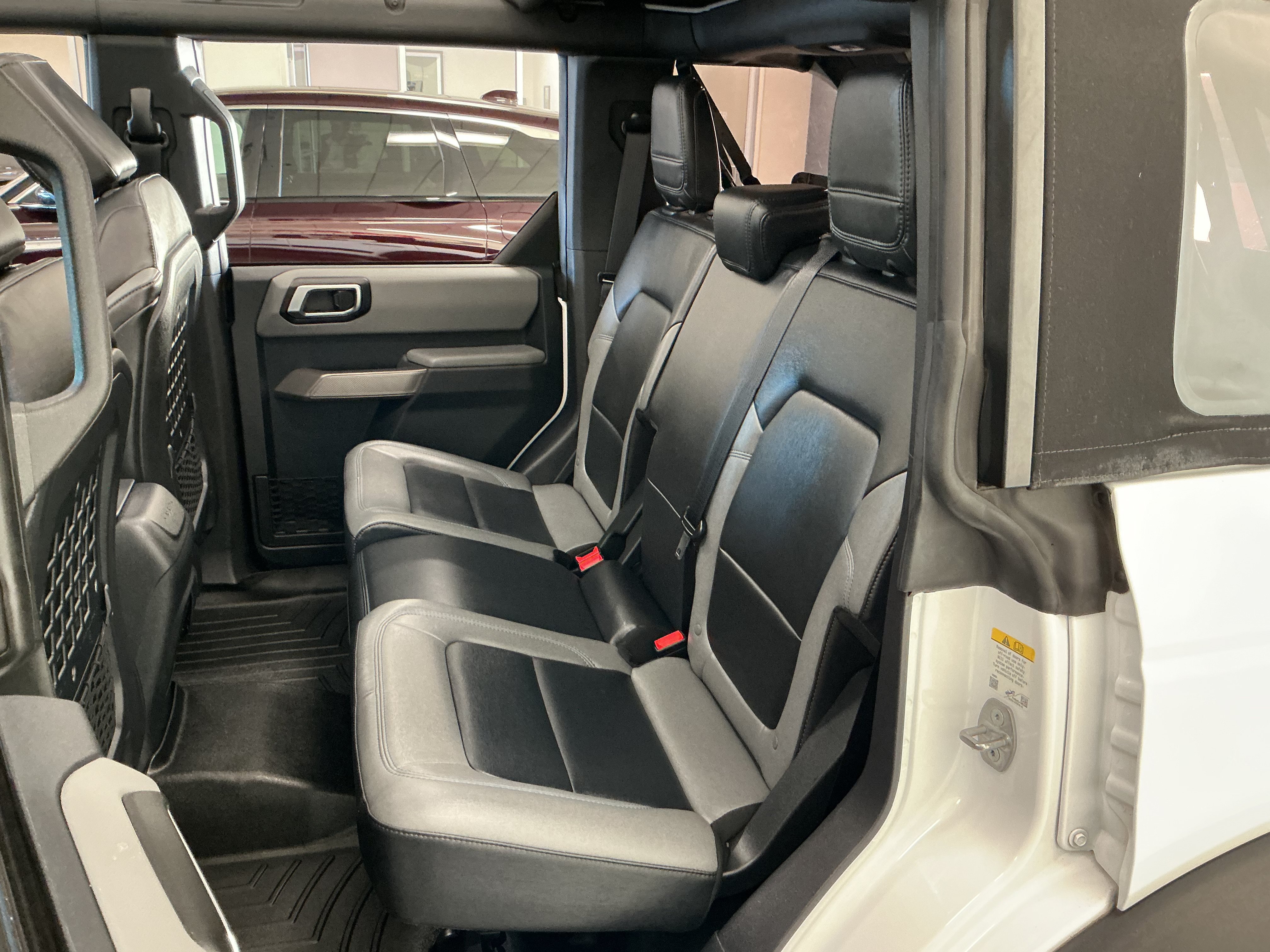 Used 2023 Ford Bronco Black Diamond AWD/4WD image 10