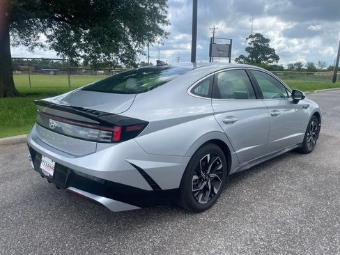 Used 2024 Hyundai Sonata SEL FWD image 8