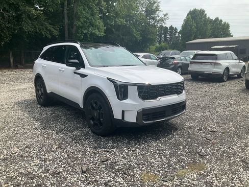 Used 2024 Kia Sorento X-Line EX AWD/4WD image 3