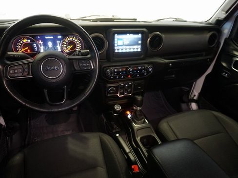 Used 2020 Jeep Wrangler Unlimited Sport image 13