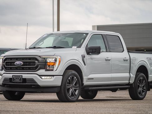 Certified 2023 Ford F150 XLT w/ Equipment Group 302A High image 4