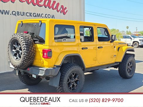 Used 2018 Jeep Wrangler Unlimited Sahara w/ Quick Order Package 24M Moab AWD/4WD image 7