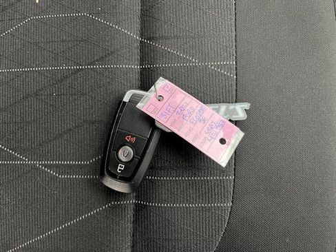 Used 2021 Ford EcoSport SE w/ SE Convenience Package AWD/4WD image 38
