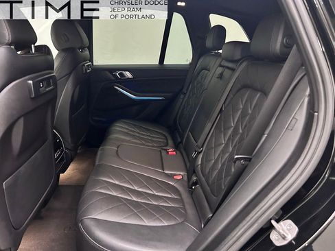 Used 2023 BMW X5 xDrive45e image 14