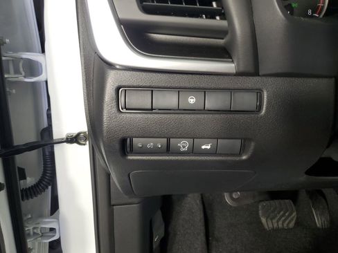 New 2026 Nissan Rogue SV FWD image 26