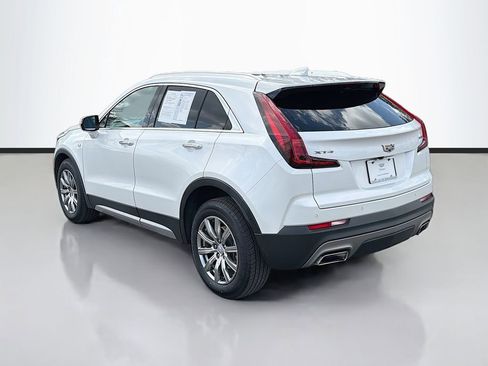 Certified 2022 Cadillac XT4 Premium Luxury w/ Technology Package image 7