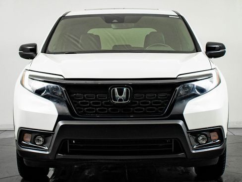 Used 2019 Honda Passport EX-L image 2