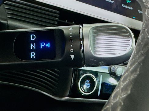 Used 2024 Hyundai Ioniq 5 SEL image 25