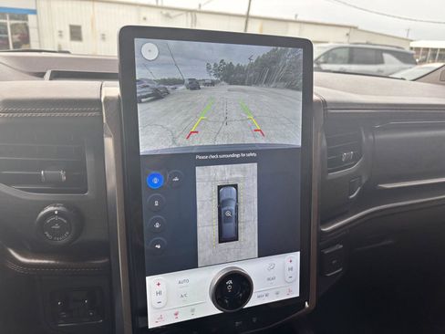 Used 2024 Ford Expedition Max King Ranch image 14