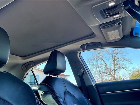 Used 2020 Toyota Camry XSE image 28