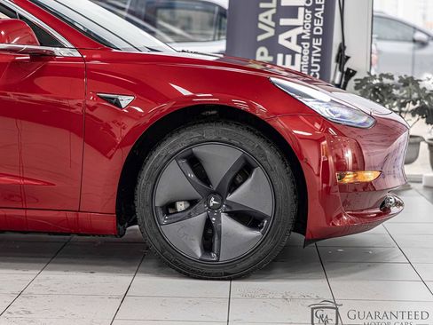 Used 2020 Tesla Model 3 Standard Range Plus RWD image 12