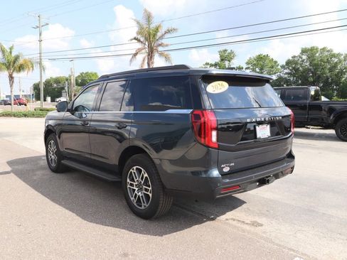 New 2026 Ford Expedition Active image 11