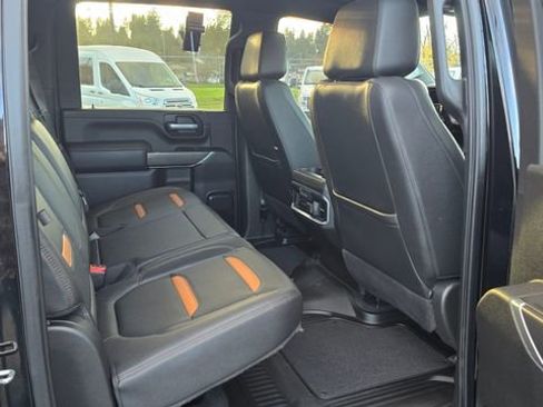 Used 2021 GMC Sierra 2500 AT4 w/ AT4 Preferred Package image 18