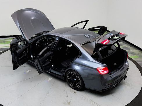 Used 2018 BMW M3 Base image 40