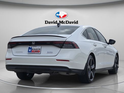 Used 2023 Honda Accord Sport image 6