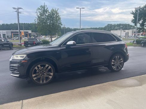 Used 2018 Audi SQ5 Prestige w/ Prestige Package AWD/4WD image 16