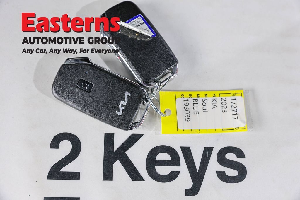 Used 2023 Kia Soul EX FWD image 28