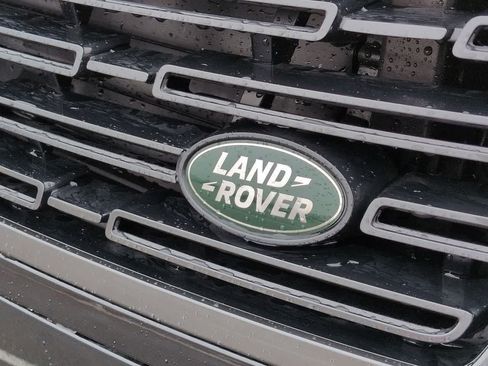 New 2026 Land Rover Range Rover Long Wheelbase SE AWD/4WD image 11