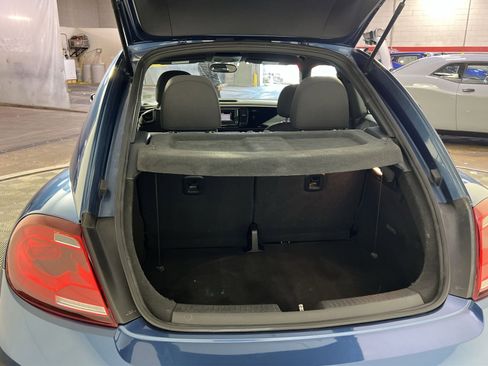 Used 2019 Volkswagen Beetle 2.0T S image 26