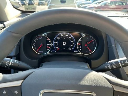 Used 2024 GMC Terrain Denali w/ Denali Premium Package image 24