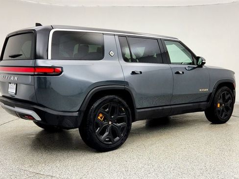 Used 2023 Rivian R1S Adventure image 5