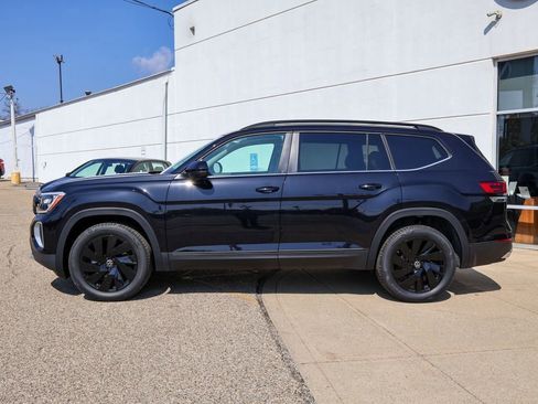 New 2026 Volkswagen Atlas SE AWD/4WD image 2
