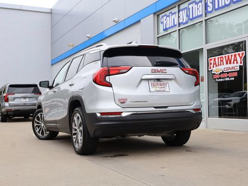 Used 2019 GMC Terrain SLT FWD image 34