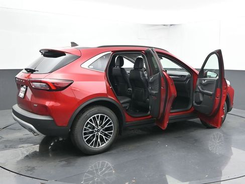 New 2025 Ford Escape SE image 53