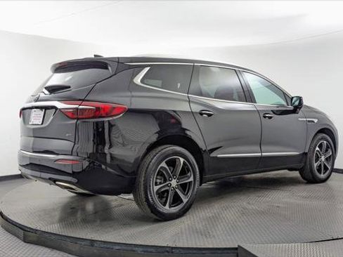 Used 2021 Buick Enclave Essence w/ Sport Touring Edition FWD image 8