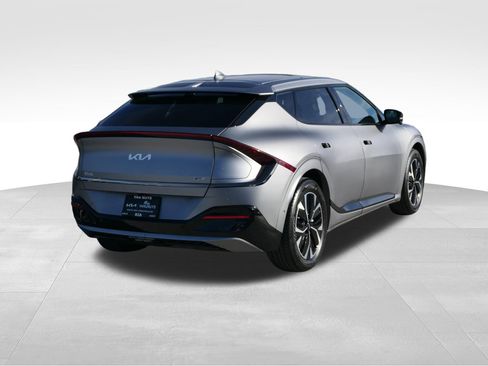 Used 2024 Kia EV6 GT-Line w/ GT-Line White Seat Package image 3