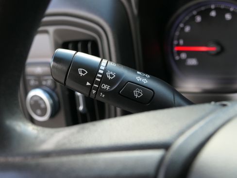 Used 2021 GMC Sierra 1500 2WD Regular Cab w/ Sierra Value Package image 18