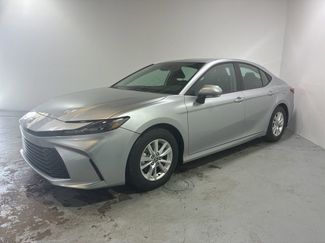 Used 2025 Toyota Camry Hybrid video 2