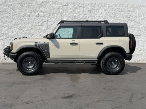 Used 2022 Ford Bronco Everglades AWD/4WD image 4