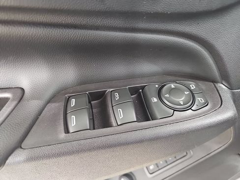 Used 2020 Chevrolet Equinox Premier FWD image 33