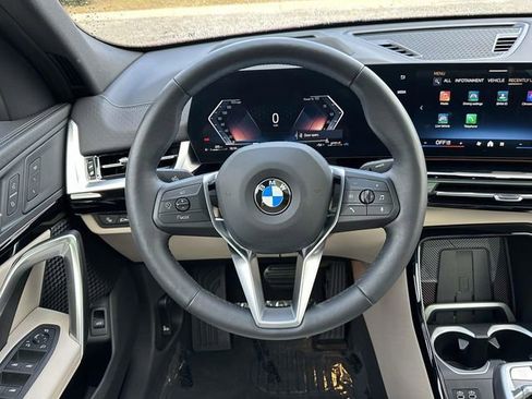 Certified 2025 BMW X2 xDrive28i w/ Technology Package image 23