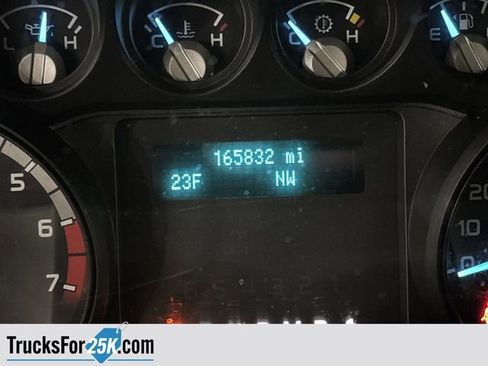 Used 2015 Ford F250 XLT w/ XLT Interior Package image 7