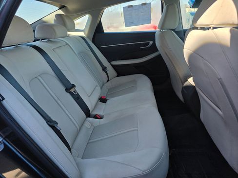 Used 2025 Hyundai Sonata SEL FWD image 6
