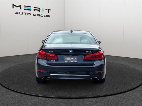 Used 2018 BMW 540i xDrive w/ Premium Package AWD/4WD image 8
