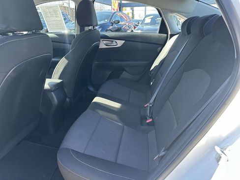 Used 2022 Kia Forte LXS image 15