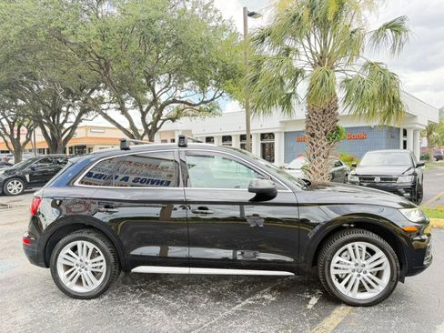 Used 2020 Audi Q5 2.0T Premium Plus w/ Premium Plus Package AWD/4WD image 2