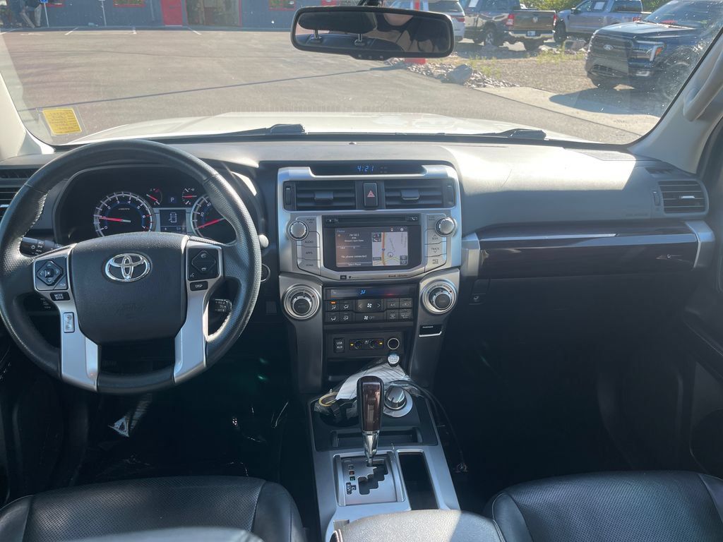 Used 2019 Toyota 4Runner Limited AWD/4WD image 19
