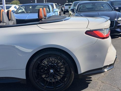 Used 2023 BMW M4 xDrive Competition w/ M Carbon Exterior Package AWD/4WD image 21