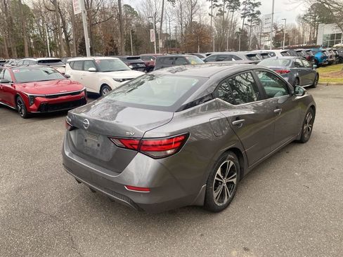 Used 2020 Nissan Sentra SV w/ Lighting Package image 5