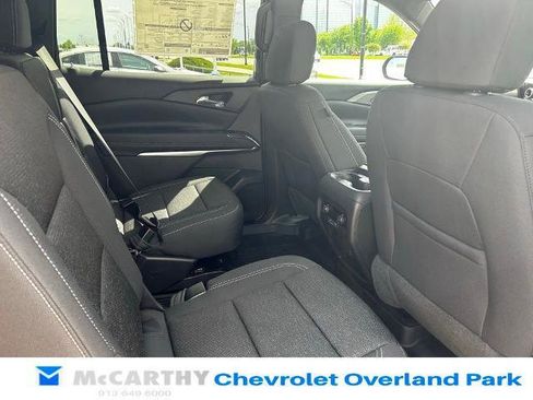 New 2026 Chevrolet Traverse LT w/ Driver Confidence Package FWD image 23