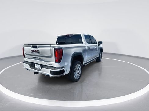 Used 2021 GMC Sierra 1500 Denali w/ Denali Ultimate Package AWD/4WD image 5