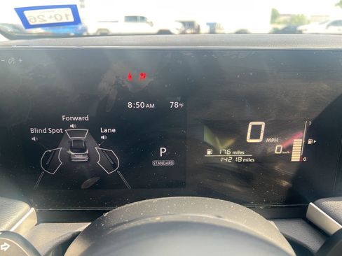 Used 2025 Nissan Kicks S FWD image 7