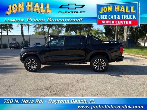 Used 2025 GMC Canyon AT4 w/ Nightfall Edition AWD/4WD image 5