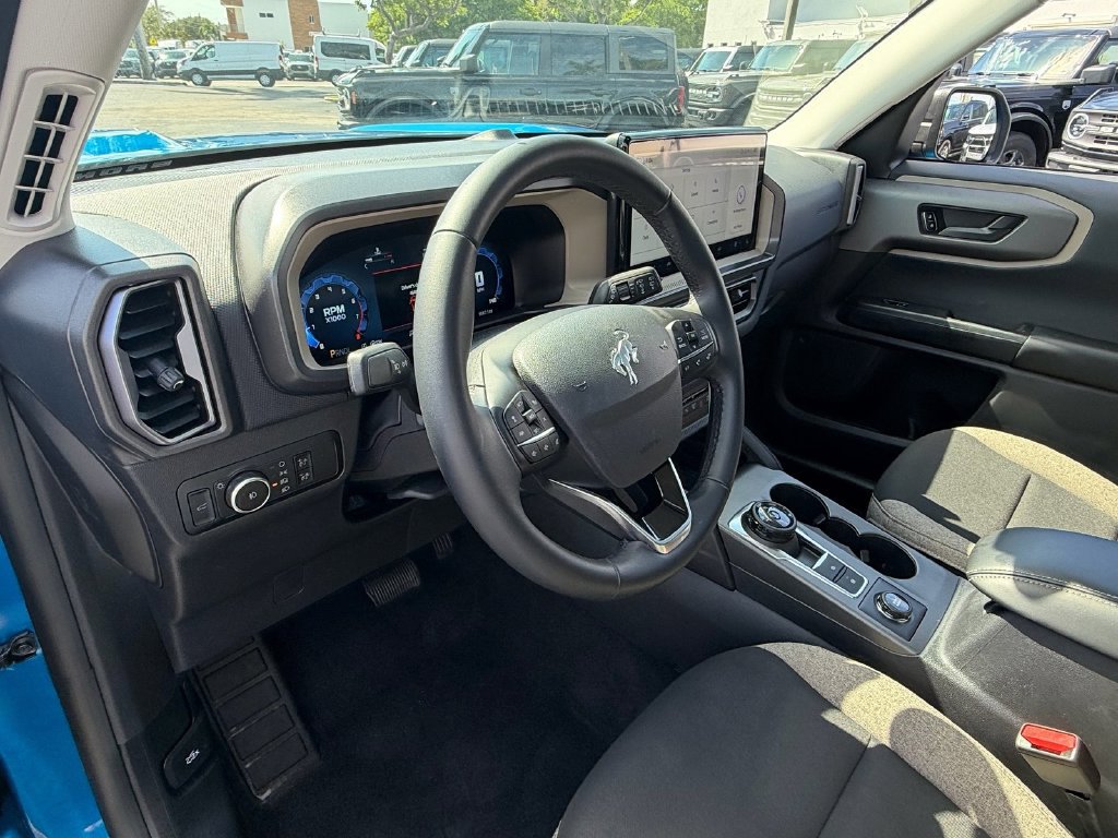 Used 2025 Ford Bronco Sport Big Bend AWD/4WD image 10